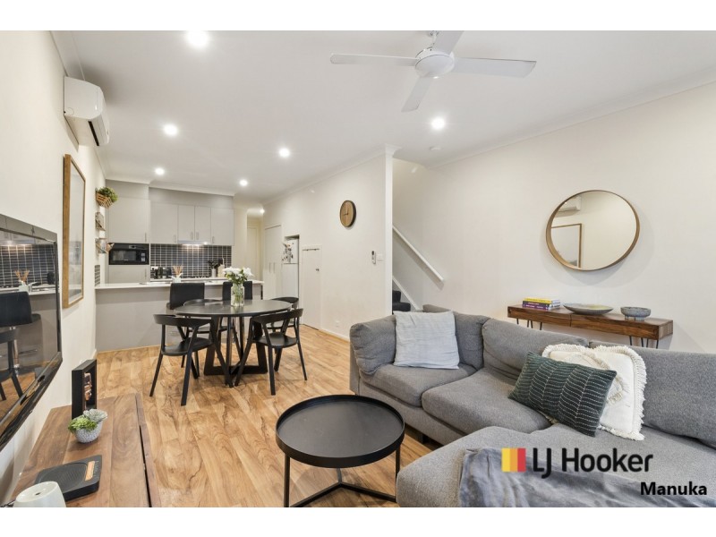 5/33 Arthur Blakeley Way, Coombs NSW 2611