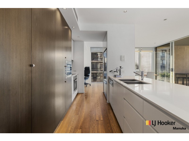 13/5 Sydney Avenue, Barton ACT 2600