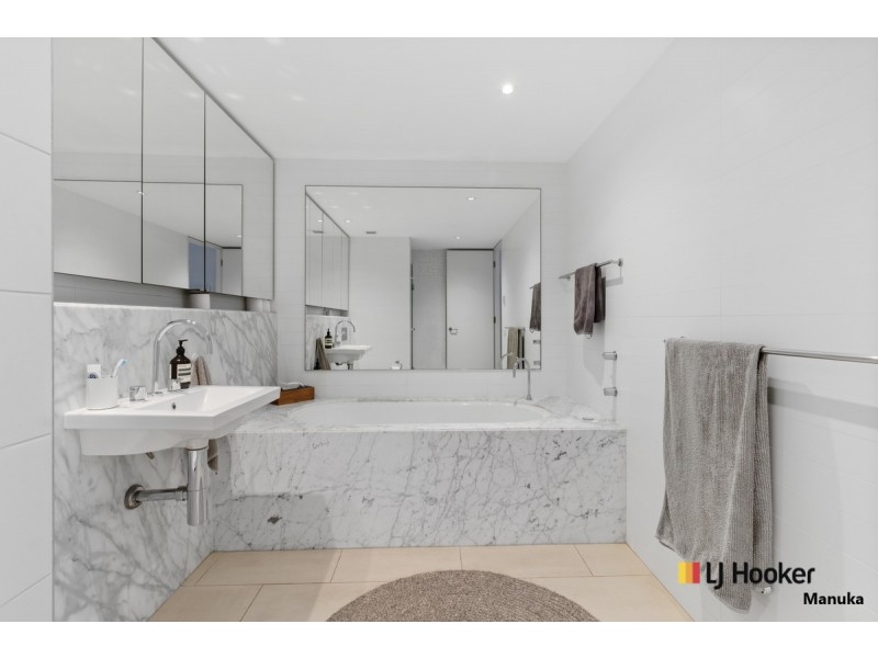 13/5 Sydney Avenue, Barton ACT 2600