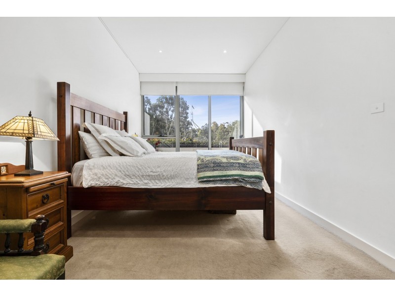 202/17 State Circle, Forrest ACT 2603