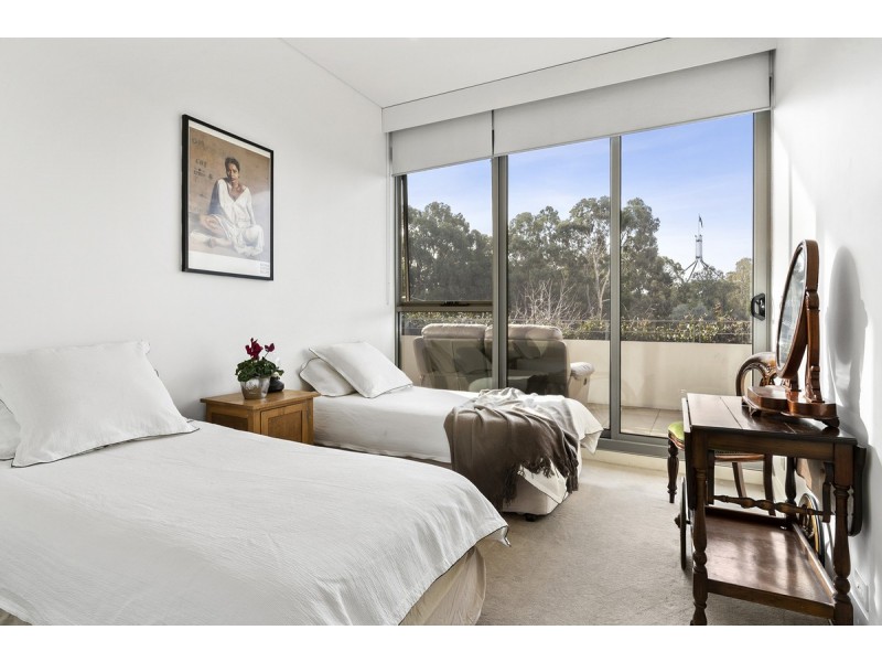 202/17 State Circle, Forrest ACT 2603