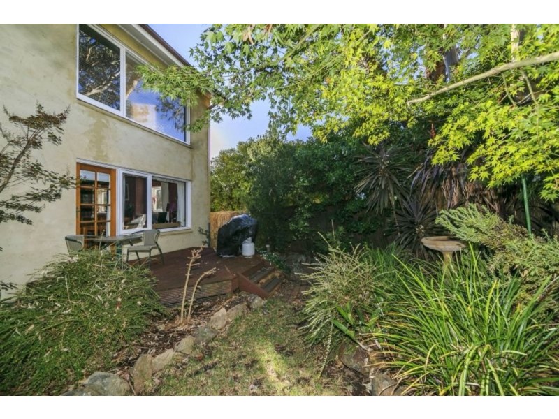 135 Monaro Crescent, Red Hill ACT 2603