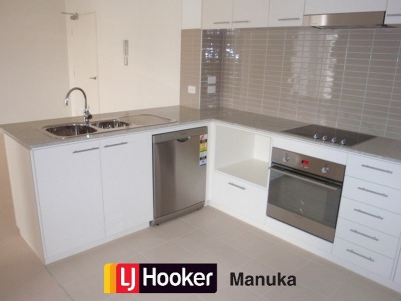 29/57 Benjamin Way, Belconnen ACT 2617