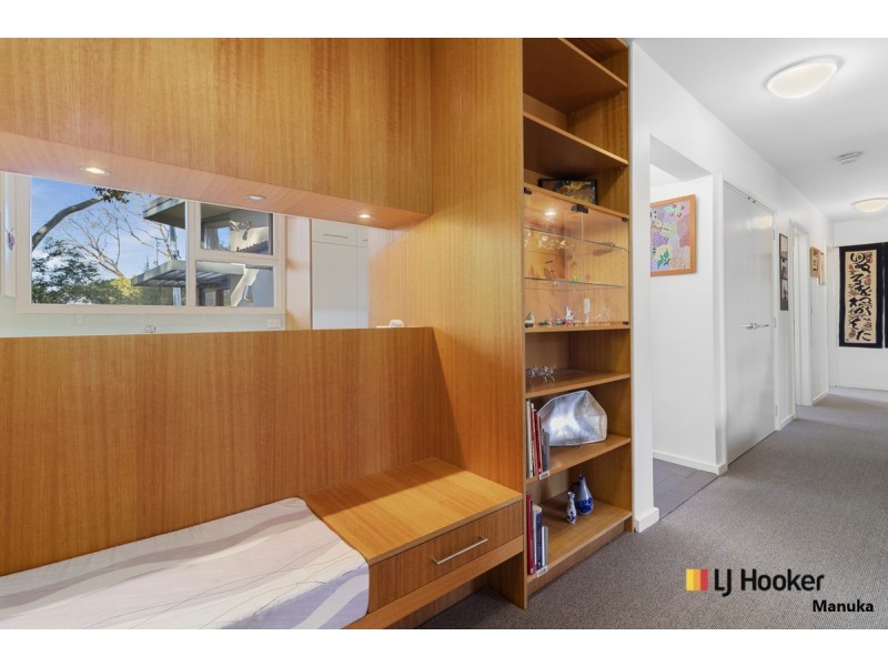 32 Lambert Street, Lyneham ACT 2602