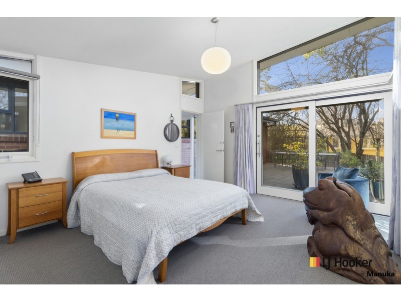 32 Lambert Street, Lyneham ACT 2602