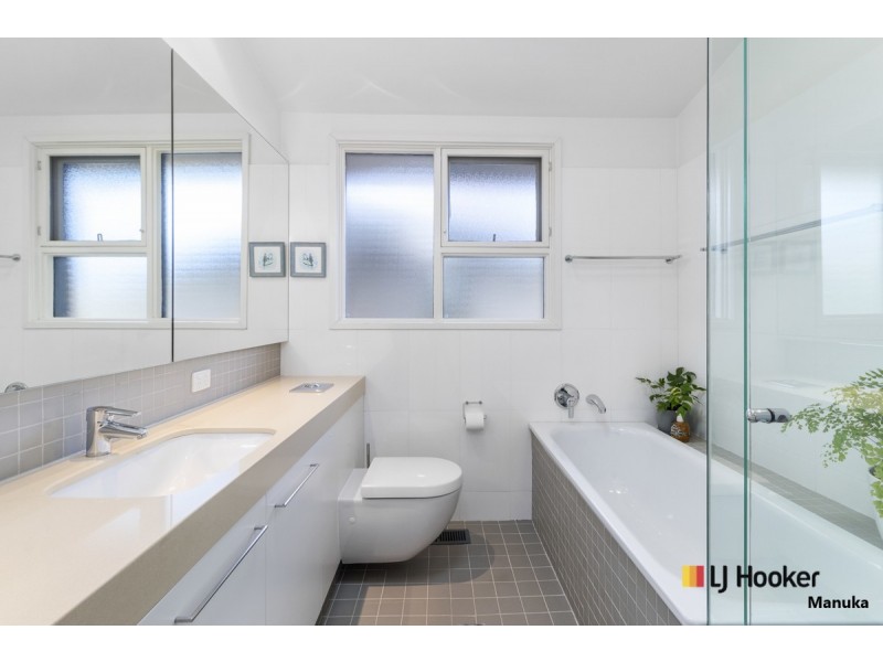 32 Lambert Street, Lyneham ACT 2602