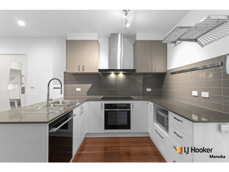 55/39 Jerrabomberra Avenue, Narrabundah ACT 2604