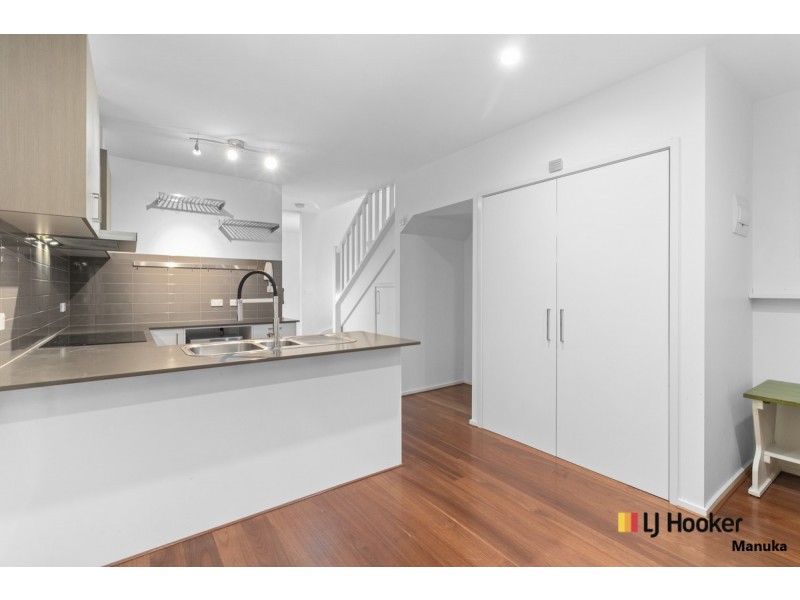 55/39 Jerrabomberra Avenue, Narrabundah ACT 2604