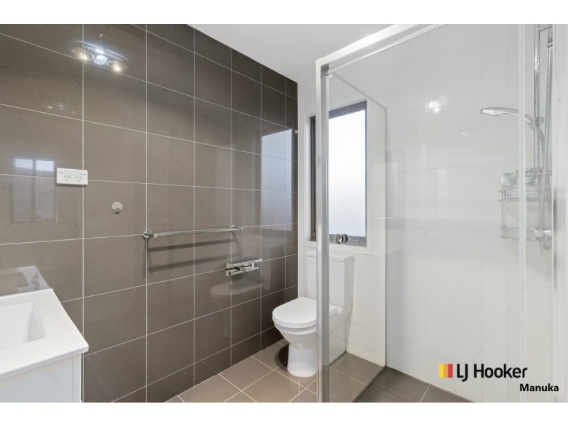 55/39 Jerrabomberra Avenue, Narrabundah ACT 2604