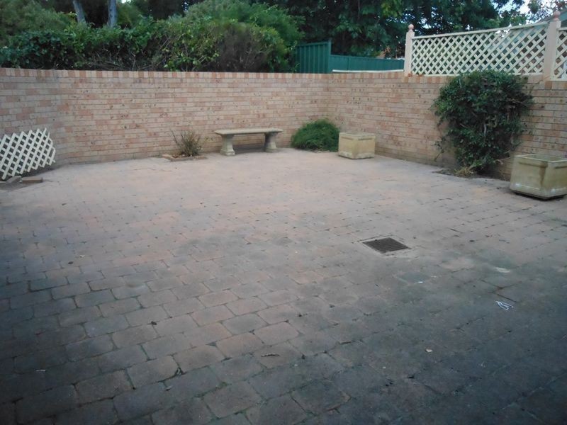 10 Rule Street, Isaacs ACT 2607