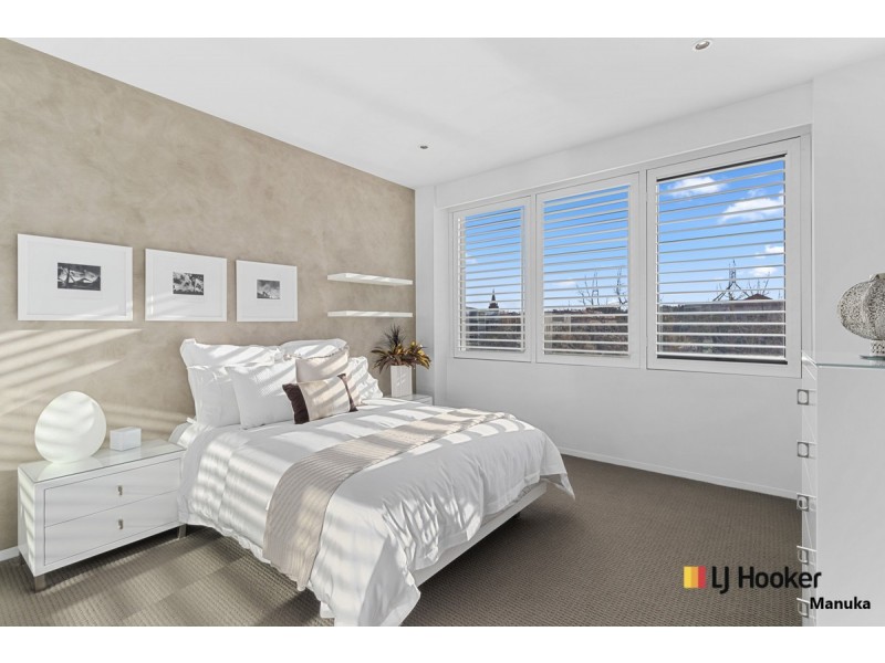 8/11 Sydney Avenue, Barton ACT 2600