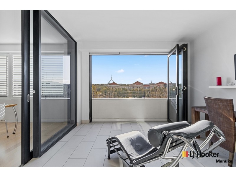 8/11 Sydney Avenue, Barton ACT 2600