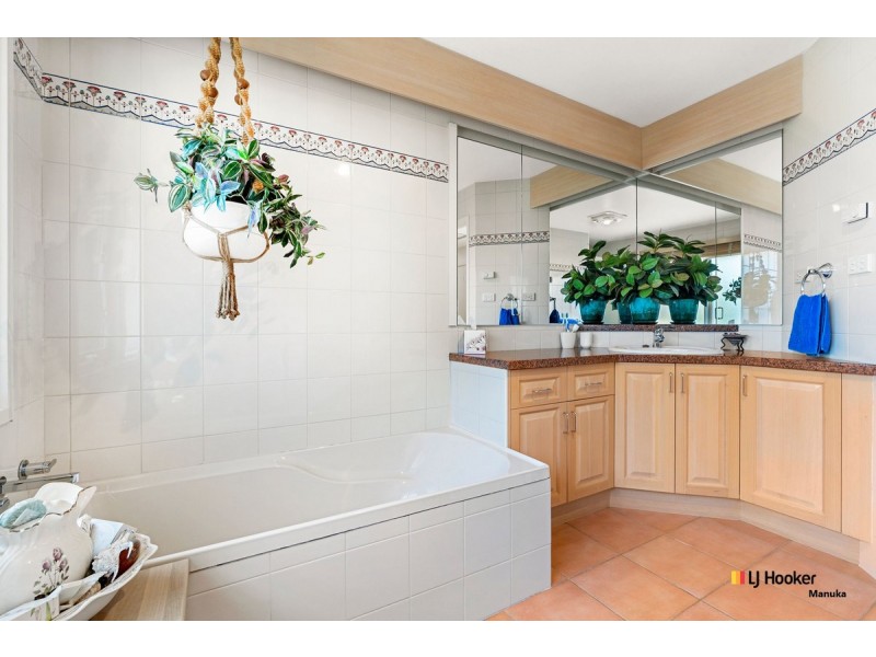 25 Newman Street, Yarralumla ACT 2600