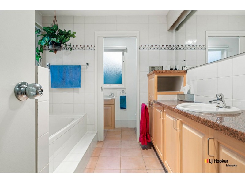 25 Newman Street, Yarralumla ACT 2600