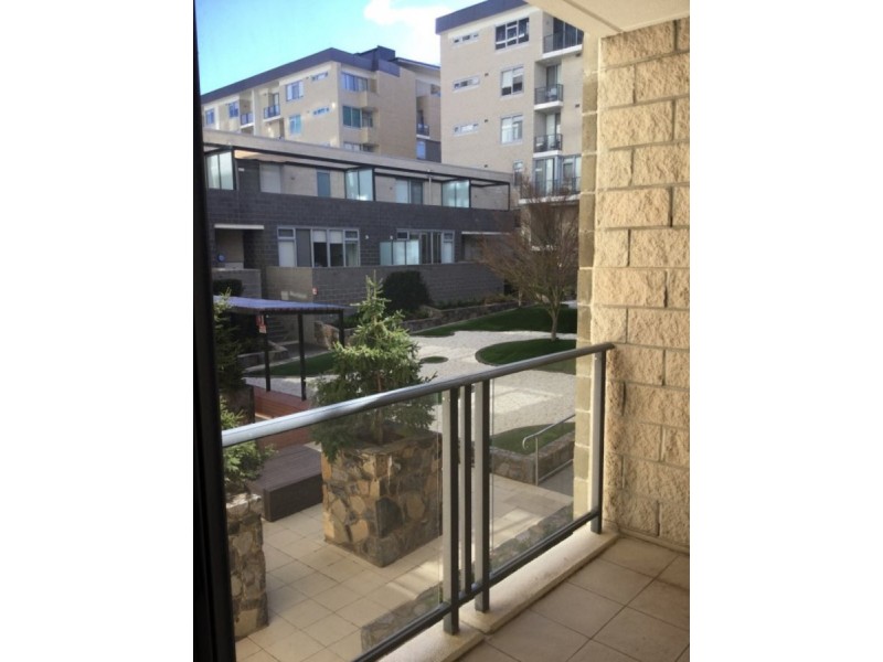 10/3 London Circuit, City ACT 2601