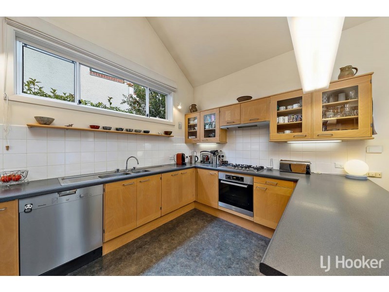 19 Empire Circuit, Forrest ACT 2603