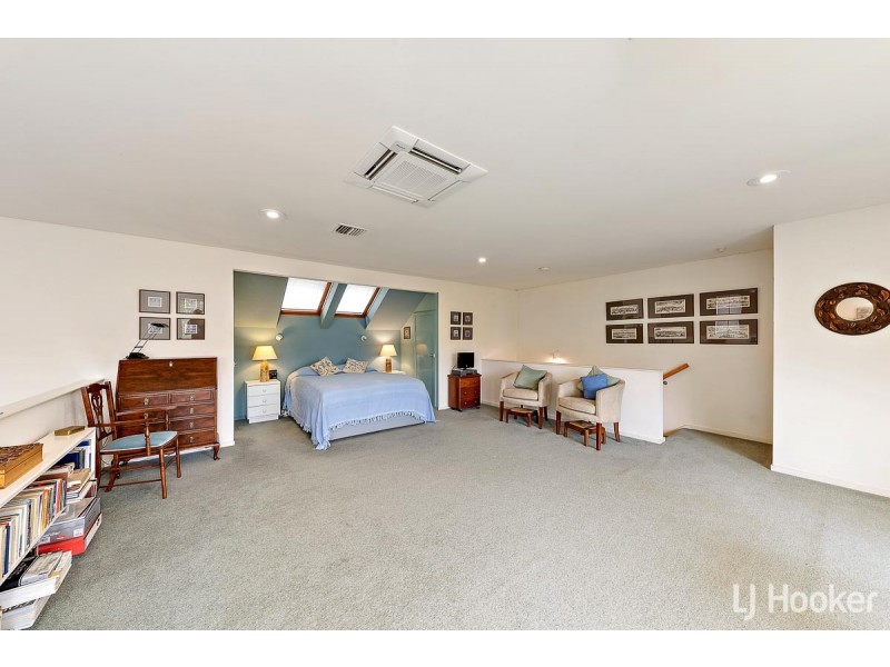 19 Empire Circuit, Forrest ACT 2603