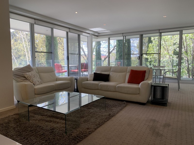 3/32 Canberra Avenue, Forrest ACT 2603