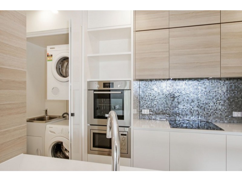 73/45 West Row, City ACT 2601