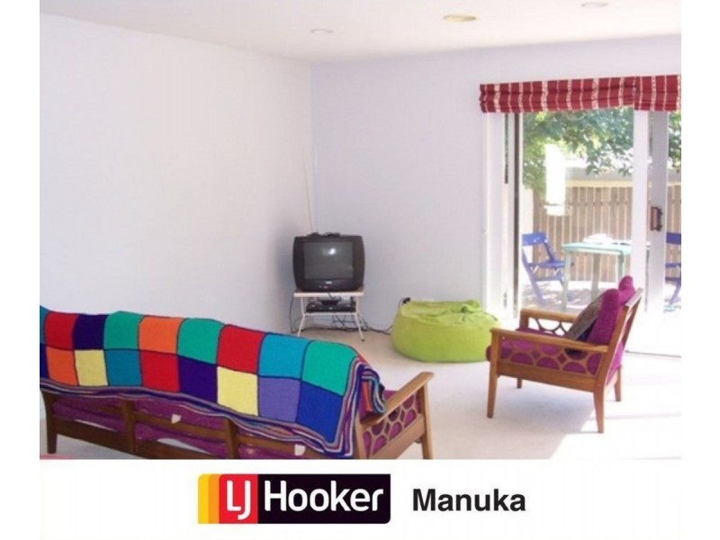 2/25 Carstensz Crescent, Griffith ACT 2603