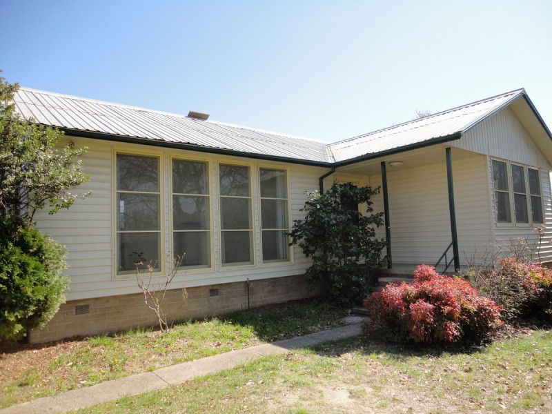 26 Bundeela Street, Narrabundah ACT 2604