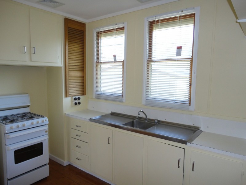 26 Bundeela Street, Narrabundah ACT 2604