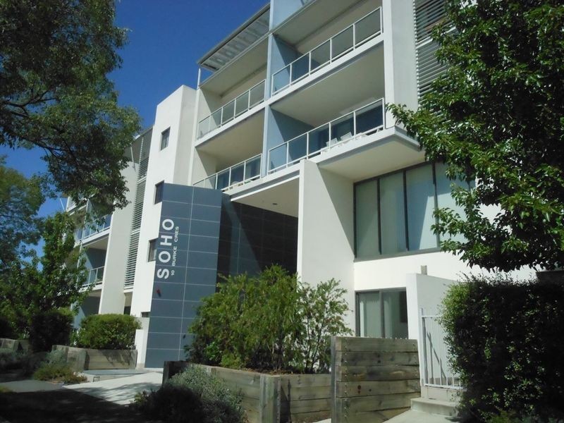 28/10 Burke Crescent, Kingston ACT 2604