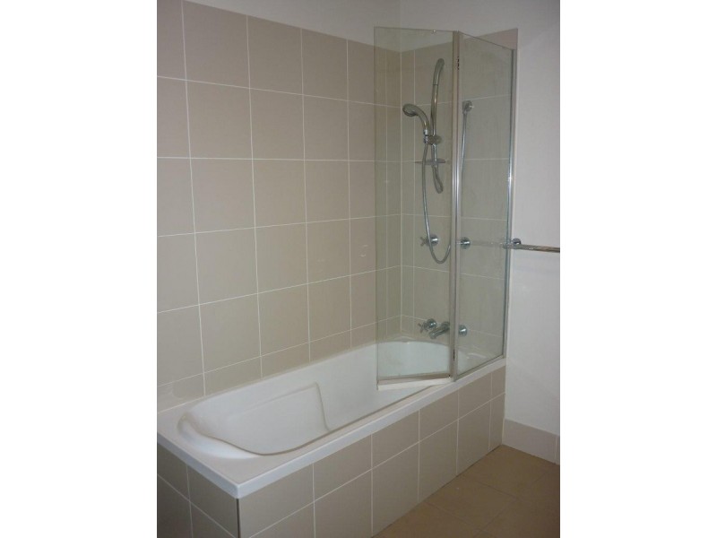 161/54 Eyre Street, Kingston ACT 2604