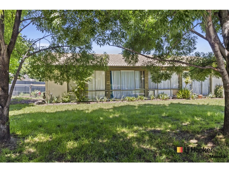 6 Rayment Place, Gowrie ACT 2904