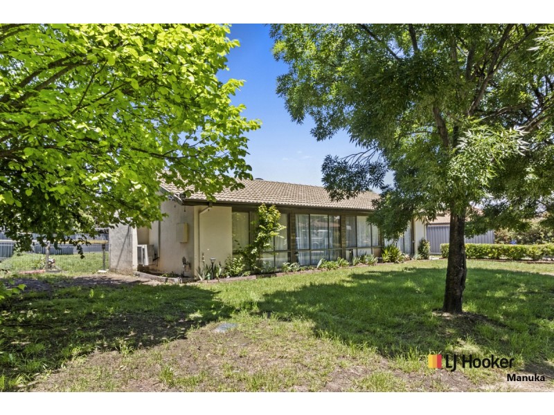 6 Rayment Place, Gowrie ACT 2904