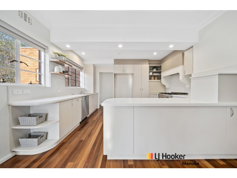 9 Evans Crescent, Griffith ACT 2603