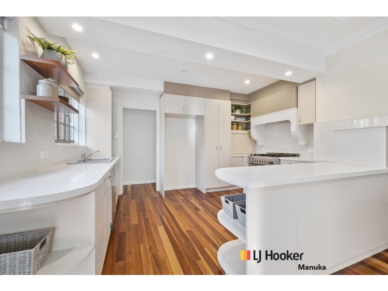 9 Evans Crescent, Griffith ACT 2603