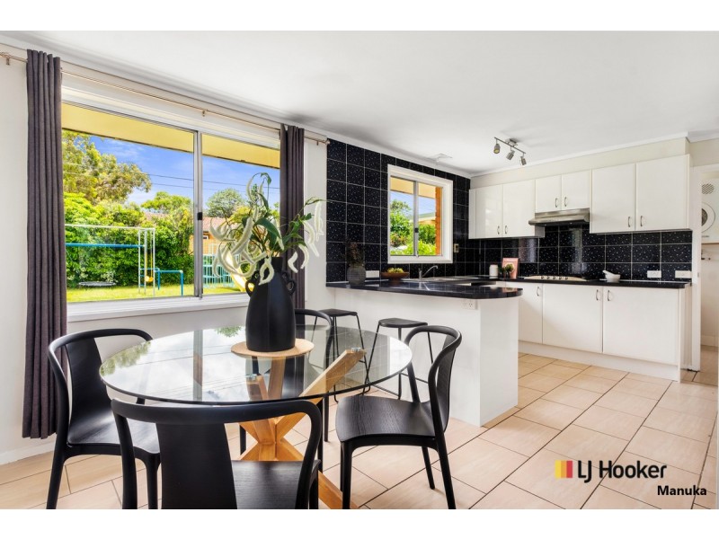 8 Watkins Street, Wanniassa ACT 2903