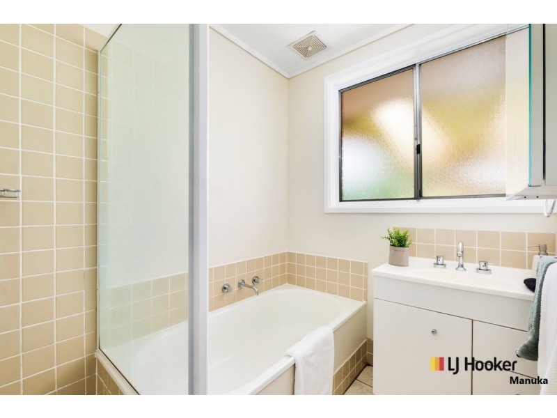 8 Watkins Street, Wanniassa ACT 2903