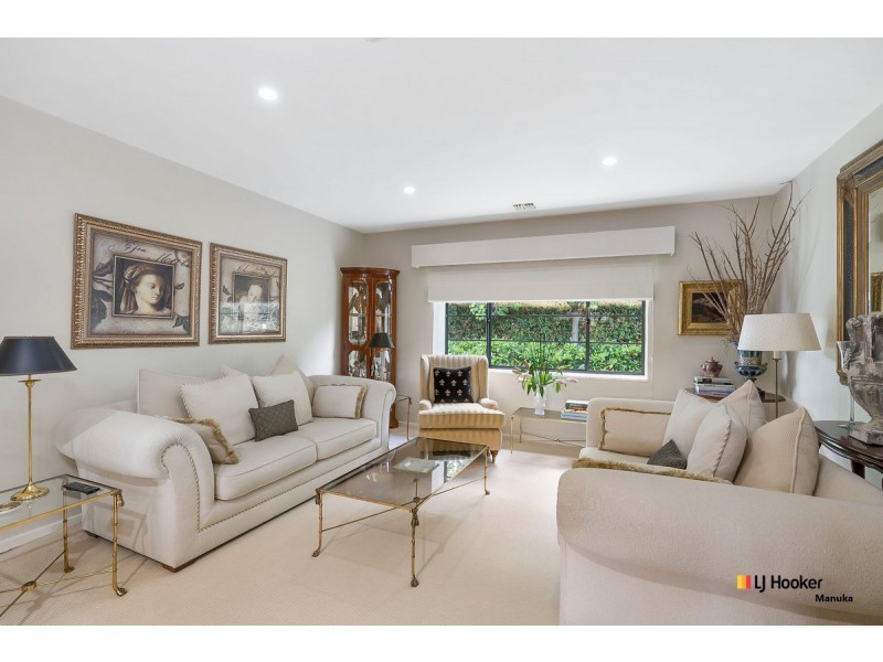 12 Newdegate Street, Deakin ACT 2600