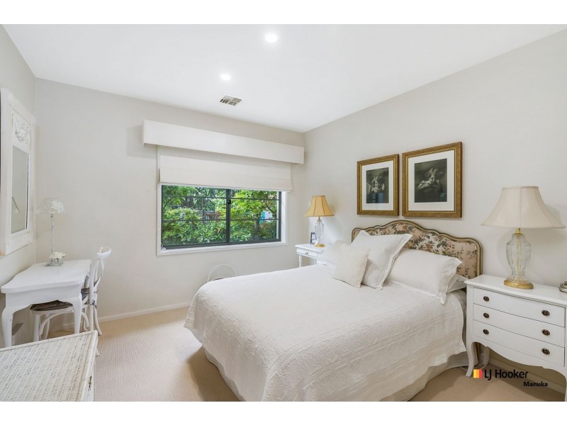 12 Newdegate Street, Deakin ACT 2600