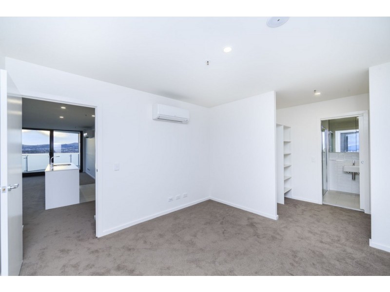 154/1 Anthony Rolfe Avenue, Gungahlin ACT 2912