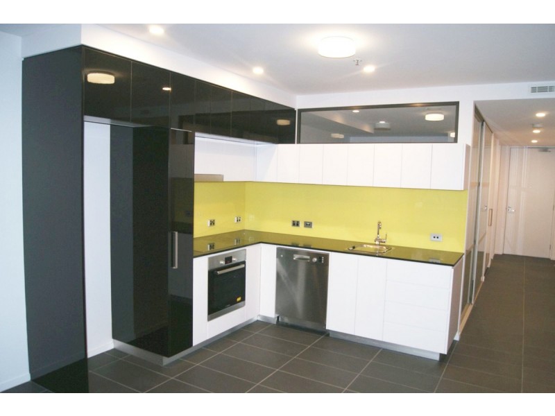 68/99 Eastern Valley Way, Belconnen ACT 2617