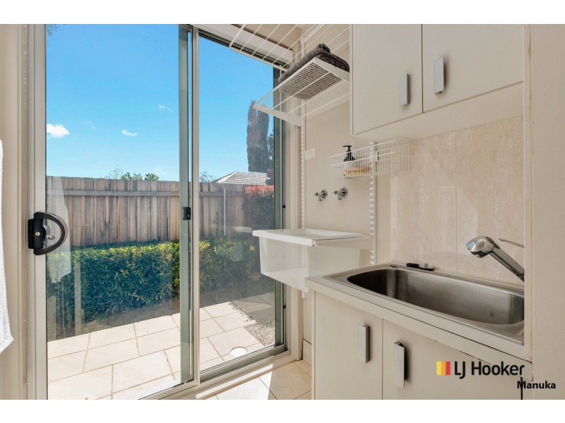 10 Fergusson Crescent, Deakin ACT 2600