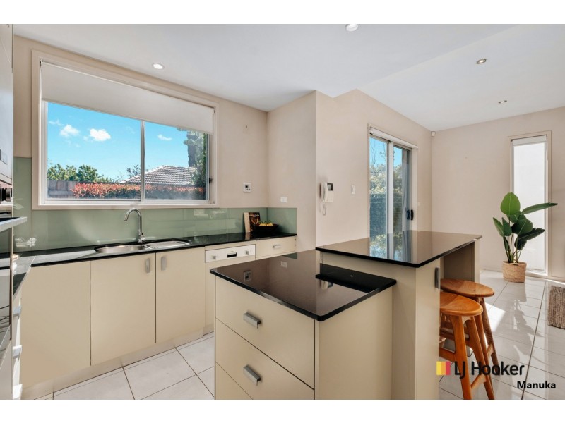 10 Fergusson Crescent, Deakin ACT 2600