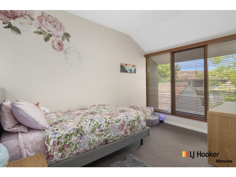 98 Arthur Circle, Forrest ACT 2603