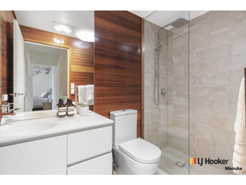 98 Arthur Circle, Forrest ACT 2603