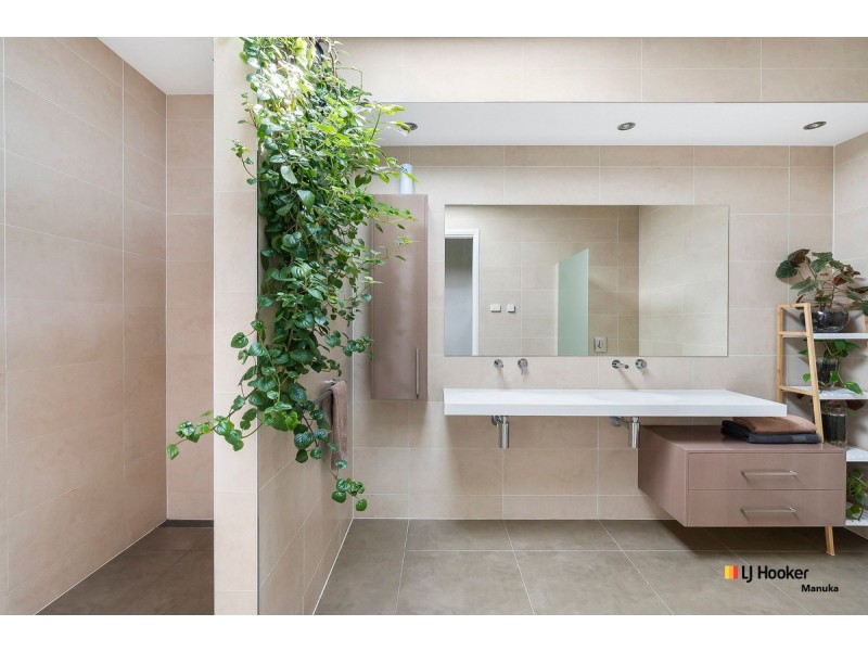 5 Quiros Street, Griffith ACT 2603