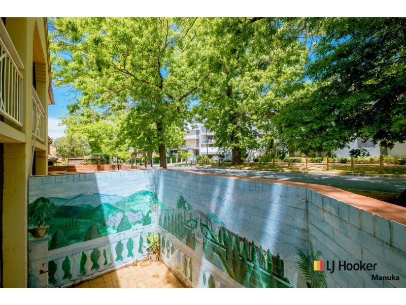 2/9 Howitt Street, Kingston ACT 2604