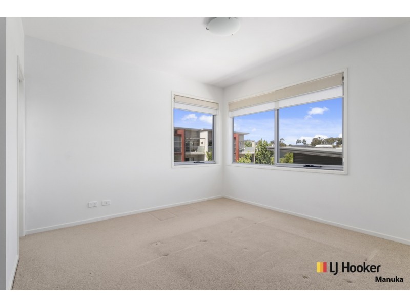 60/329 Flemington Road, Franklin ACT 2913