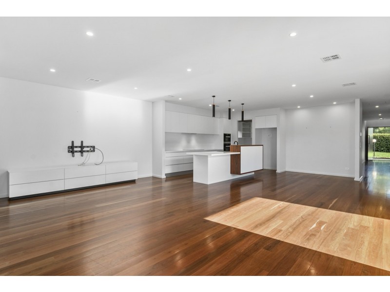 4 Elliott Street, Campbell ACT 2612