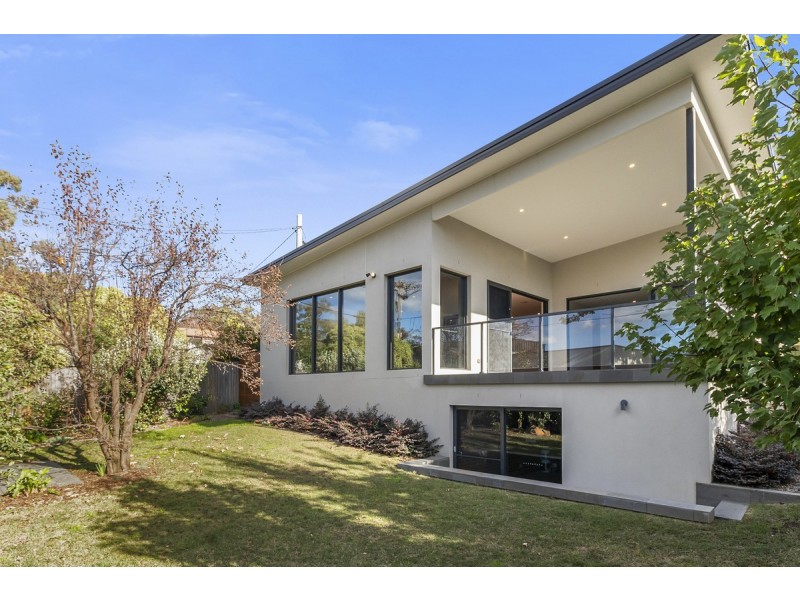 4 Elliott Street, Campbell ACT 2612