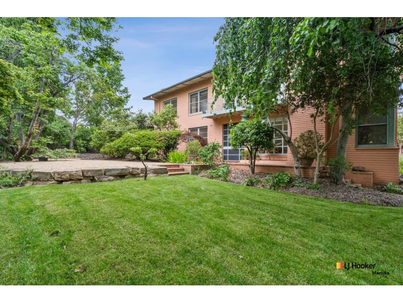 14 Arthur Circle, Forrest ACT 2603