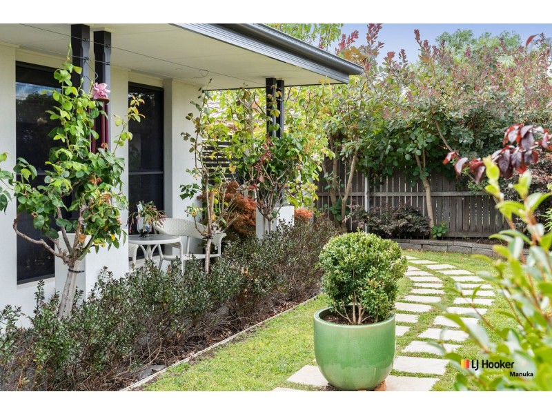 43 Macfarlane Burnet Avenue, Macgregor ACT 2615