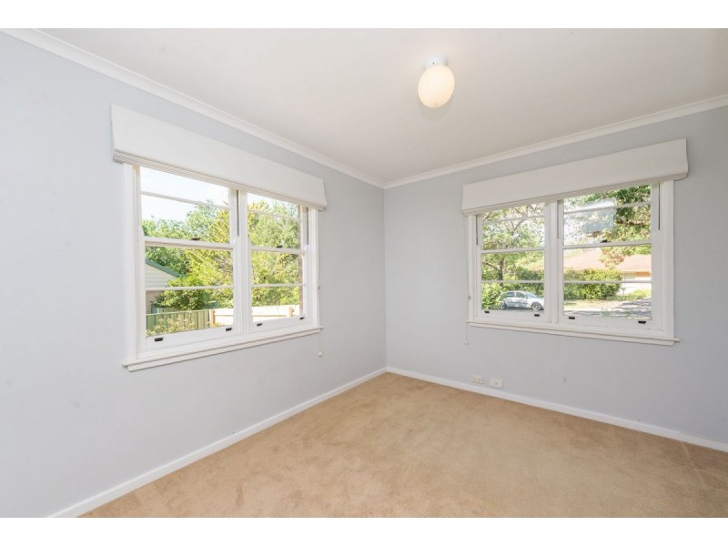 2 Carrington Street, Deakin ACT 2600